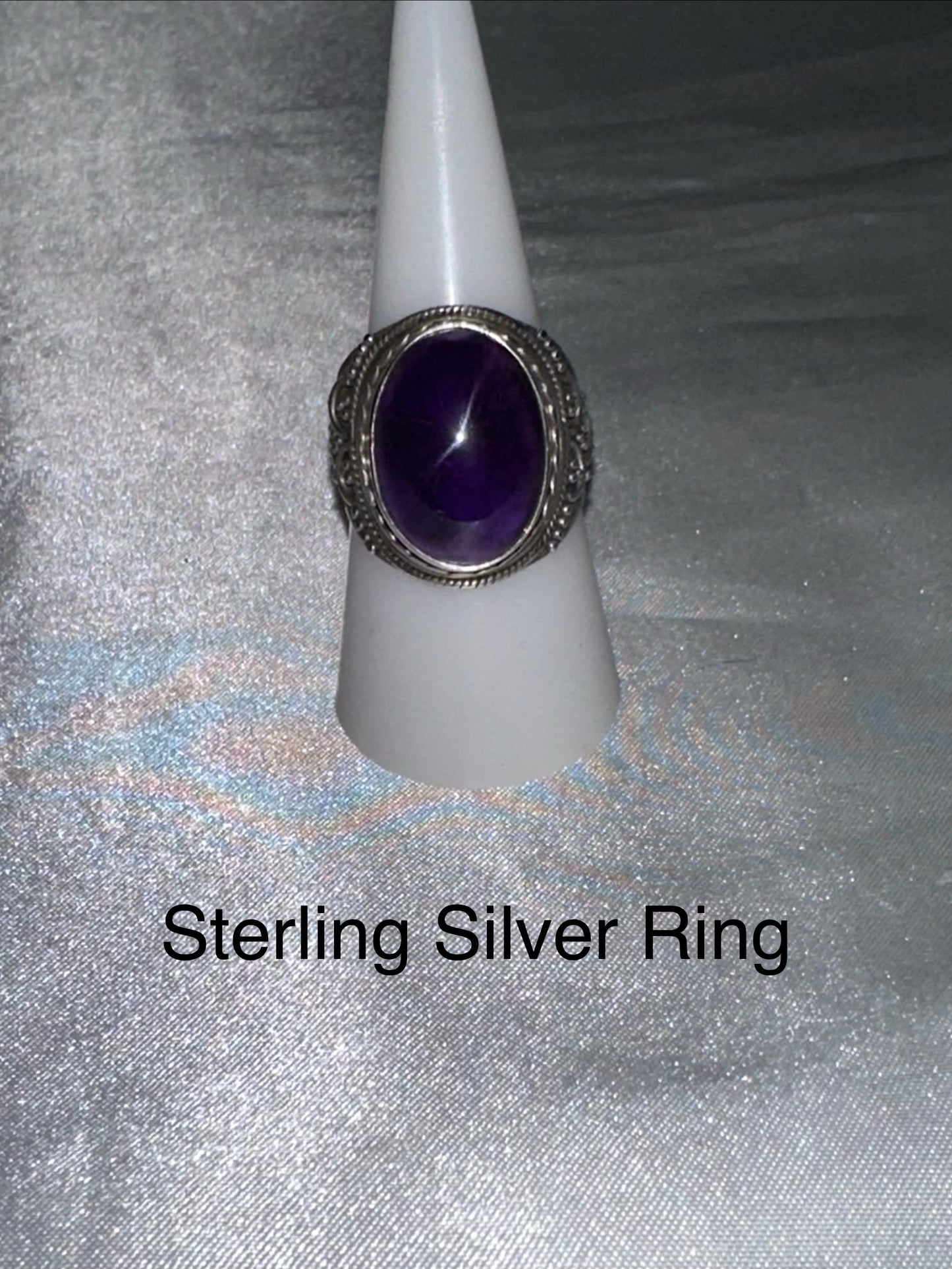 STERLING SILVER RING -SIZE 8