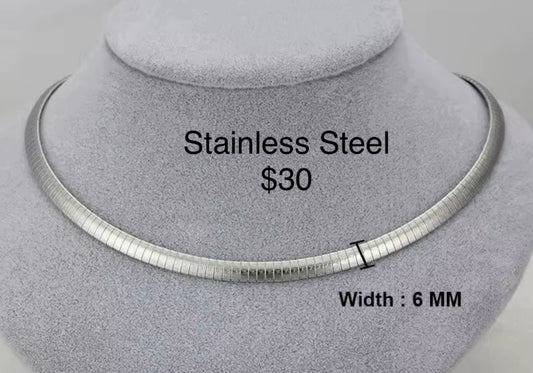 STAINLESS STEEL NECKLACE