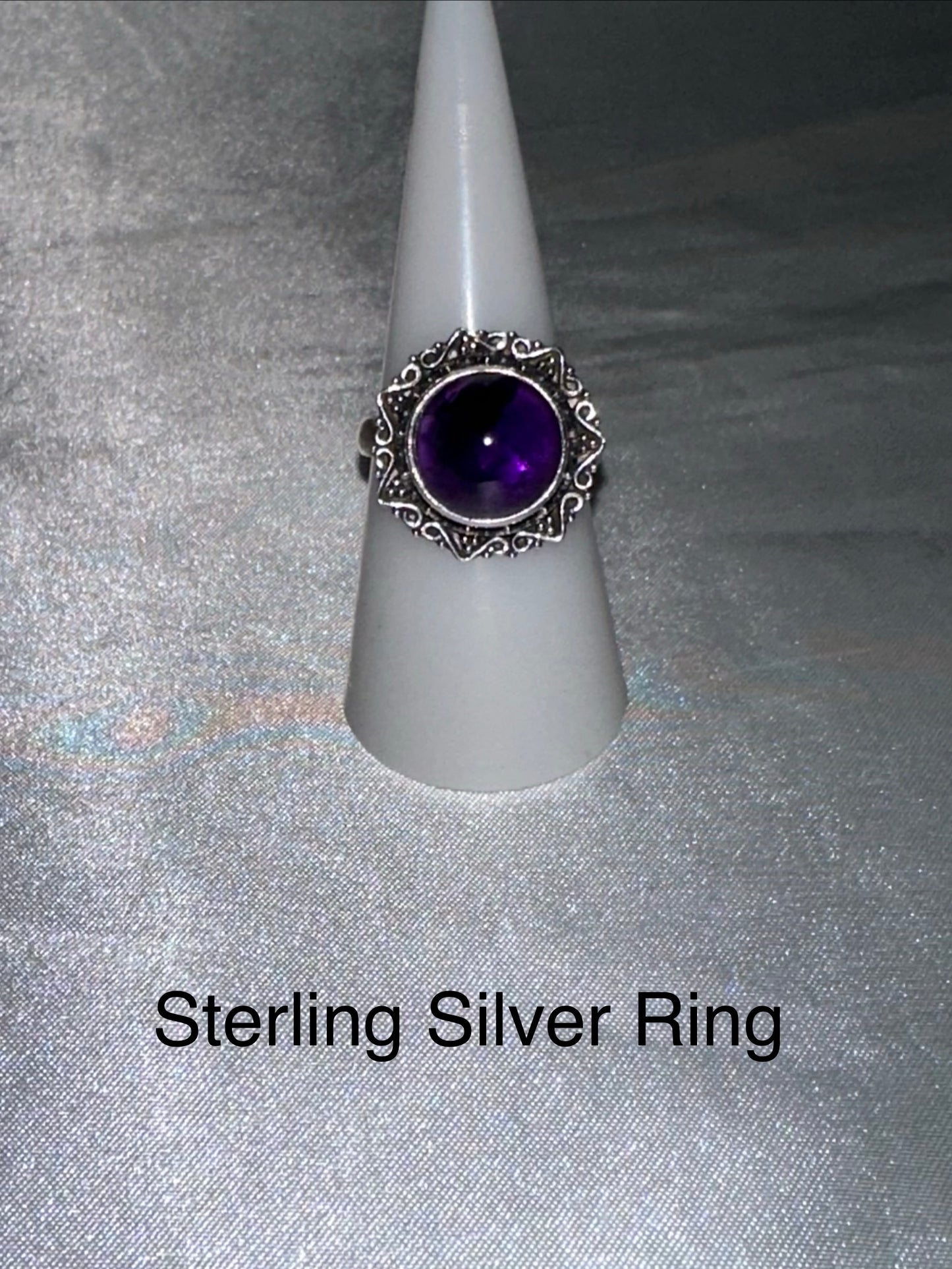 STERLING SILVER RING -SIZE 8