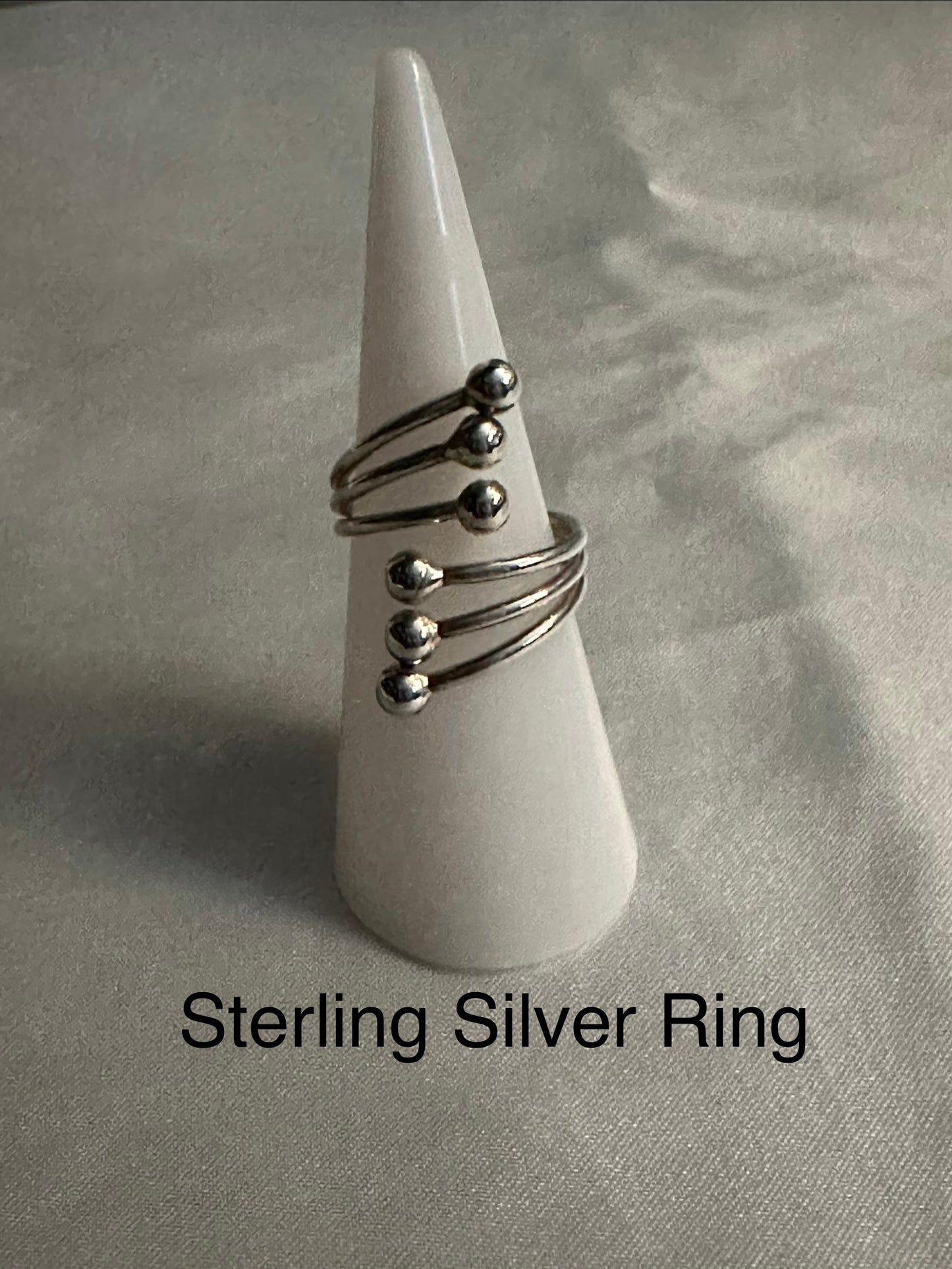 STERLING SILVER RING - SIZE 6.5