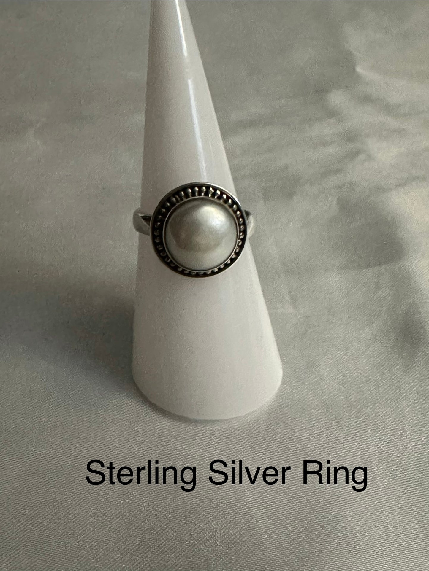 STERLING SILVER RING - SIZE 6.5