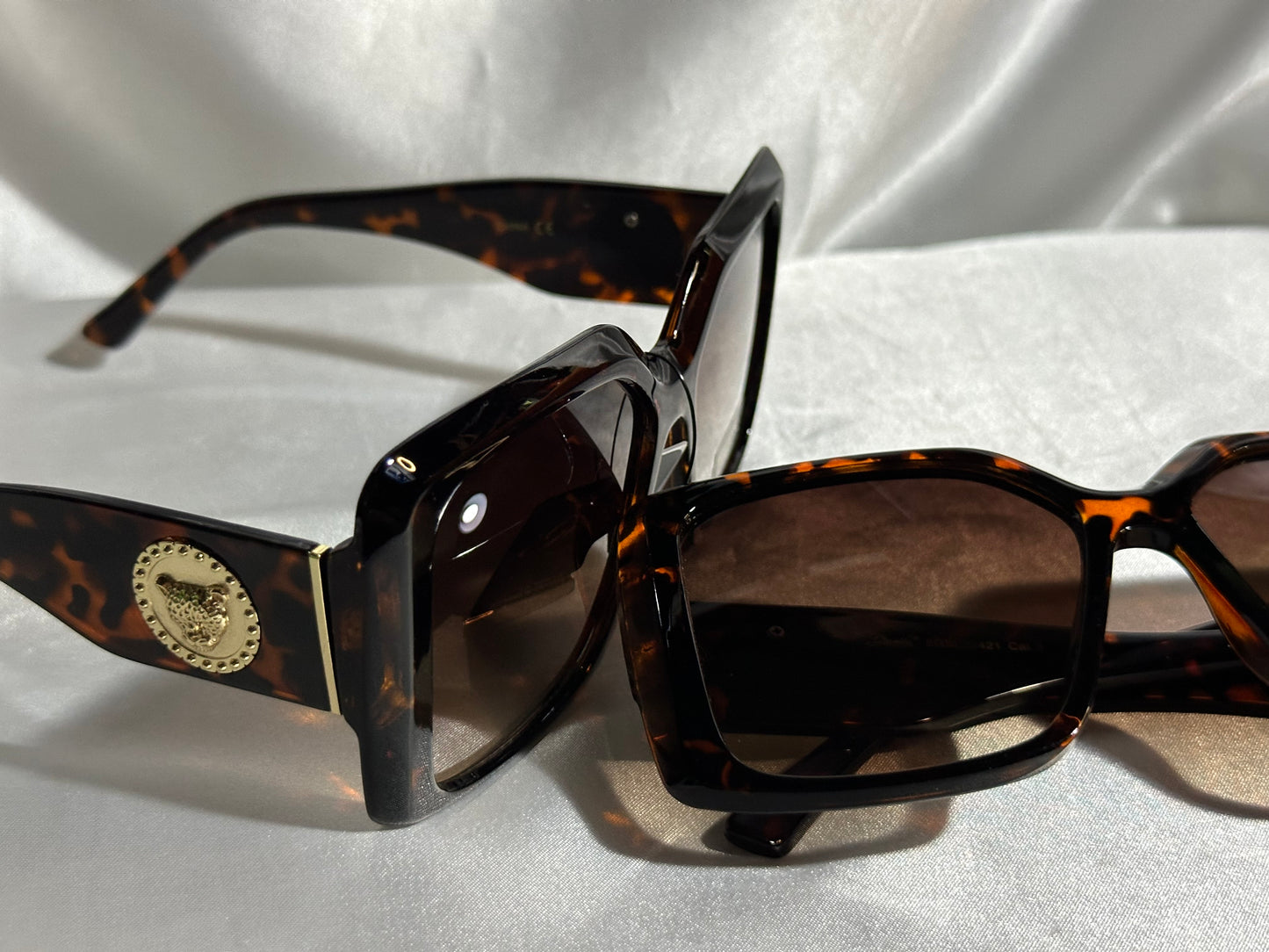 Sun Shades / Glasses